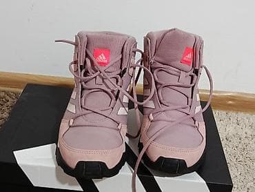 Adidas ženske srednje visoke patike za trail/hiking. broj 35 - Model na lalafo.rs — 3 Adidas ženske srednje visoke patike za trail/hiking. broj 35 - Model — 3