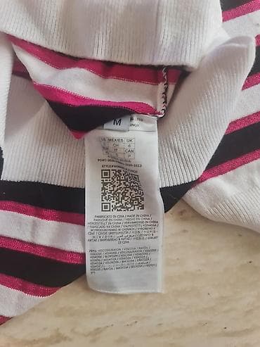 Ženski džemper s rol-kragnom GUESS - Model: prugasti džemper s at lalafo.rs — 4 Ženski džemper s rol-kragnom GUESS - Model: prugasti džemper s — 4