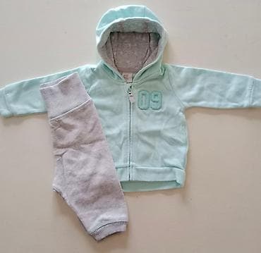 HM trenerka za bebe mint zelena Veličina 62 2-4 mes Čist pamuk na lalafo.rs HM trenerka za bebe mint zelena Veličina 62 2-4 mes Čist pamuk