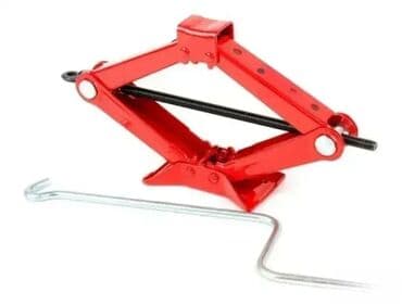 Dizalica sa navojem 1t 💪 Maksimalno opterećenje: 1 t. 📏 Visina na lalafo.rs Dizalica sa navojem 1t 💪 Maksimalno opterećenje: 1 t. 📏 Visina