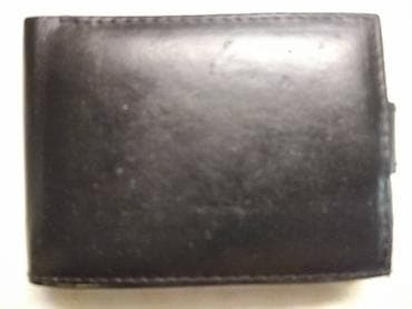 Novcanik kozni 11,5x8,5 cm.crni,ocuvan.Ima dve velike pregrade za na lalafo.rs — 5 Novcanik kozni 11,5x8,5 cm.crni,ocuvan.Ima dve velike pregrade za — 5