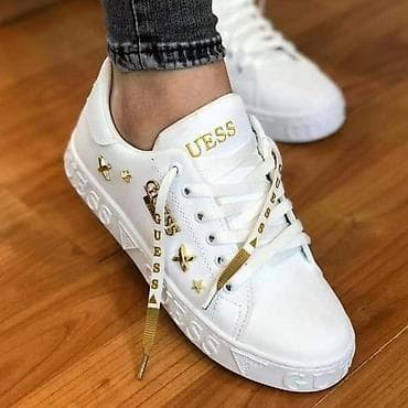 Broj 36-40
Cena 3500 din na lalafo.rs — 1 Broj 36-40
Cena 3500 din — 1