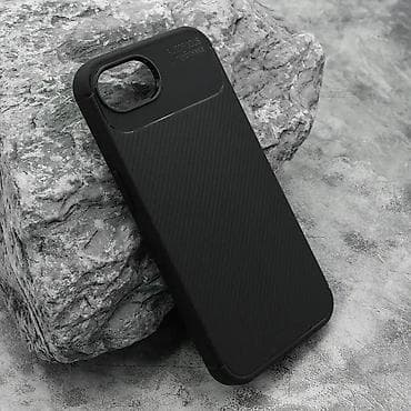 Futrola Carbon za iPhone 16E (6.1) crna. Kataloški broj: F120376 na lalafo.rs Futrola Carbon za iPhone 16E (6.1) crna. Kataloški broj: F120376