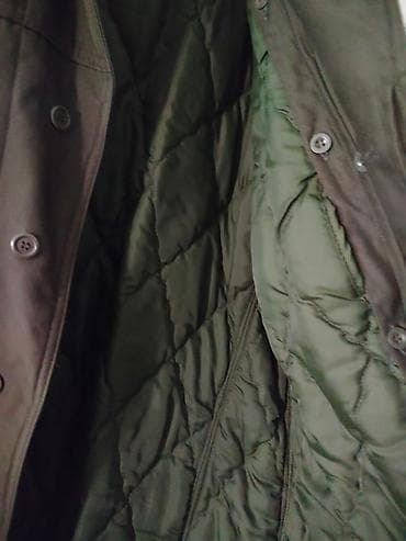 Vetrovke,džemper,opasač iz naše kuće.Sve dobro očuvano.Cena je za sve na lalafo.rs — 4 Vetrovke,džemper,opasač iz naše kuće.Sve dobro očuvano.Cena je za sve — 4