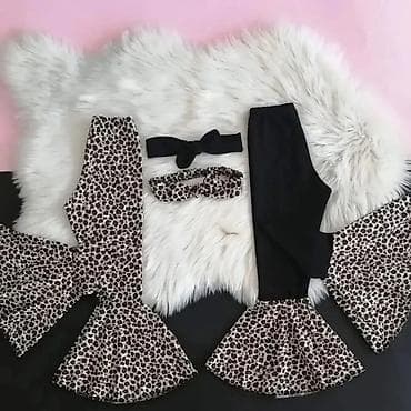 Komplet sve sa slike 4200 din Kompletic zvonarice i bodi 3200 din na lalafo.rs Komplet sve sa slike 4200 din Kompletic zvonarice i bodi 3200 din