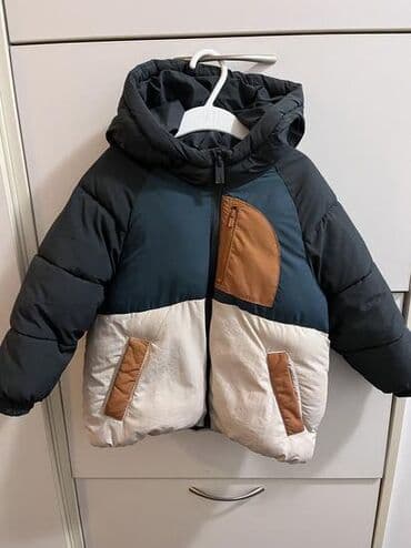 Zara, Zimska jakna, 104-110 na lalafo.rs Zara, Zimska jakna, 104-110