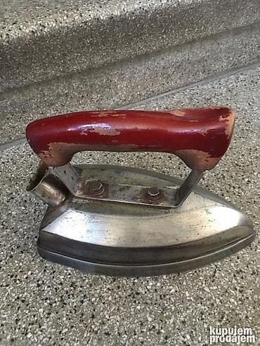 Irons: Starinska pegla, prva pegla na struju, potpuno ispravna, sa kablom i at lalafo.rs — 10 Irons: Starinska pegla, prva pegla na struju, potpuno ispravna, sa kablom i — 10