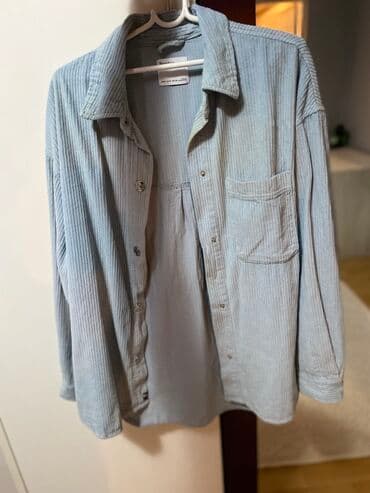 Košulja Na duge rukave, M (EU 50), Bershka, bоја - Svetloplava, Somot na lalafo.rs Košulja Na duge rukave, M (EU 50), Bershka, bоја - Svetloplava, Somot