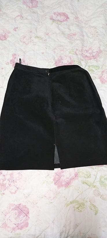 Crna suknja – Mona, Beograd prevrnuta koža Vel xs s video šaljem na at lalafo.rs — 7 Crna suknja – Mona, Beograd prevrnuta koža Vel xs s video šaljem na — 7