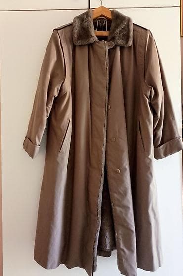 Dugi ženski kaput sa postavom od veštačkog krzna - Boja: topla at lalafo.rs Dugi ženski kaput sa postavom od veštačkog krzna - Boja: topla