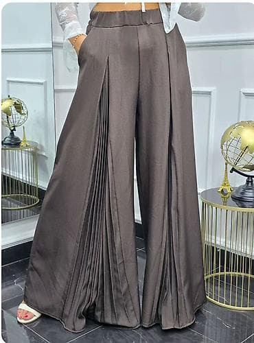 💫Ženske široke pantalone sa plisiranim panelima
2500 din na lalafo.rs 💫Ženske široke pantalone sa plisiranim panelima
2500 din