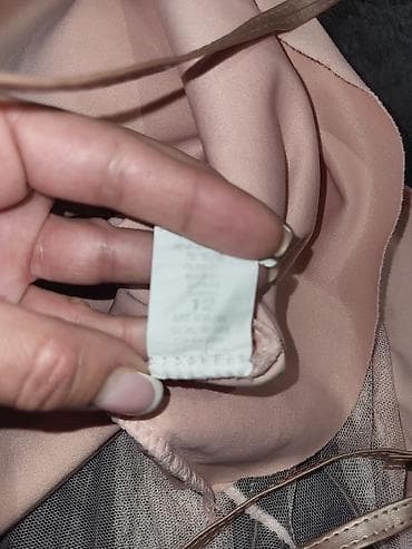 Dečija elegantna haljina – puder roze - Veličina: 12 (etiketa na lalafo.rs — 2 Dečija elegantna haljina – puder roze - Veličina: 12 (etiketa — 2