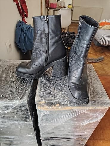 Crne ženske čizme sa blok petom - Materijal: glatka koža (gornjište) at lalafo.rs — 2 Crne ženske čizme sa blok petom - Materijal: glatka koža (gornjište) — 2