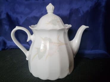 Čajnici: Bokal nov 1950g+ Eschenbach porcelan Nemacka. Porcelanski bokal,sve na lalafo.rs Čajnici: Bokal nov 1950g+ Eschenbach porcelan Nemacka. Porcelanski bokal,sve