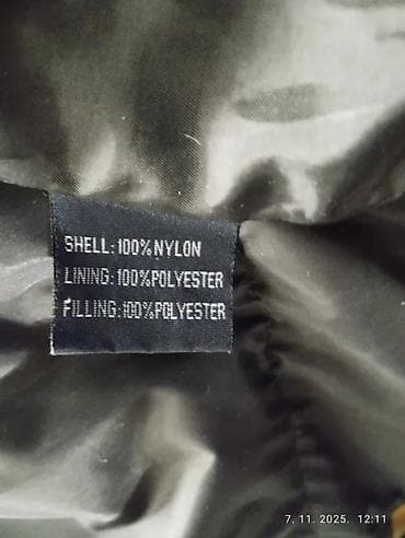 Zimska jakna – tamnosiva sa belim detaljima Pufnastog kroja Zimska na lalafo.rs — 5 Zimska jakna – tamnosiva sa belim detaljima Pufnastog kroja Zimska — 5