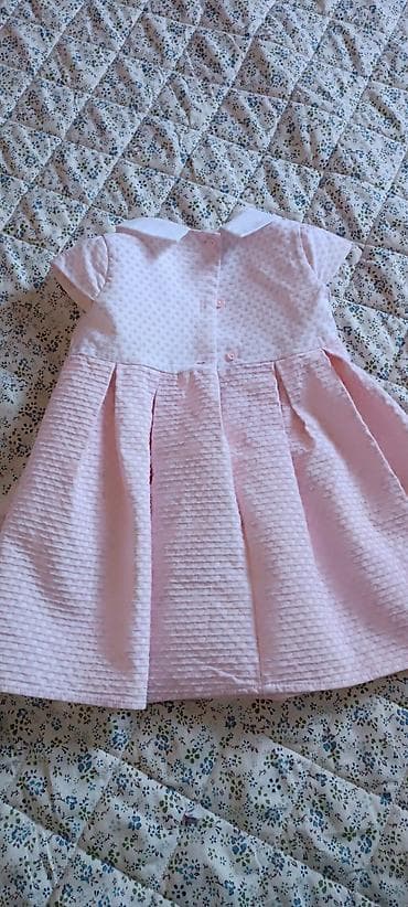 Haljinica za devojčicu, 12-18 meseci, jednom obučena, poznatog brenda na lalafo.rs — 1 Haljinica za devojčicu, 12-18 meseci, jednom obučena, poznatog brenda — 1