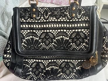 DOLCE & GABBANA torba – crna čipka i koža - Model sa prednjom at lalafo.rs — 1 DOLCE & GABBANA torba – crna čipka i koža - Model sa prednjom — 1