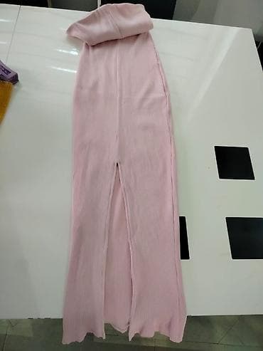 Ružičasti set od rebrastog pletiva - Dvodijelni komplet: uska na lalafo.rs Ružičasti set od rebrastog pletiva - Dvodijelni komplet: uska