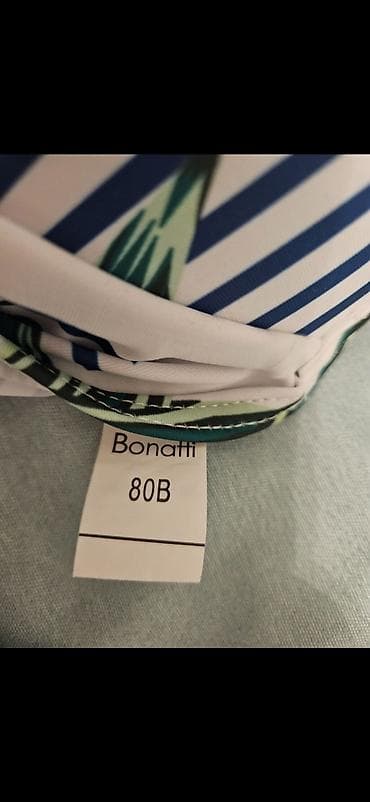 Nov Bonnati gornji deo kupaceg 80b, prelep na lalafo.rs — 3 Nov Bonnati gornji deo kupaceg 80b, prelep — 3