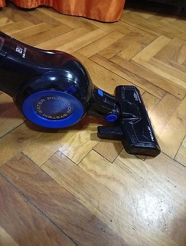 Bežični usisivač Rovus 2‑u‑1, 18V . dobra baterija. - Litijumska na lalafo.rs Bežični usisivač Rovus 2‑u‑1, 18V . dobra baterija. - Litijumska