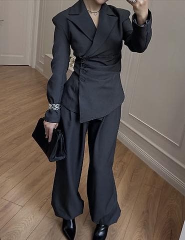 💫Ženski modni komplet – strukirani blejzer + široke pantalone ✅3600 na lalafo.rs — 4 💫Ženski modni komplet – strukirani blejzer + široke pantalone ✅3600 — 4