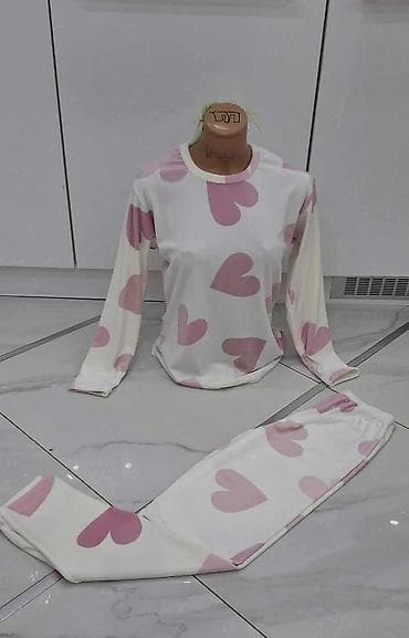 pantalone gina benotti: Ženske pidžame – dvodelni set od mekog plišanog materijala gs - na lalafo.rs — 5 pantalone gina benotti: Ženske pidžame – dvodelni set od mekog plišanog materijala gs - — 5