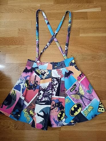 Vrh suknja,kao nova.
Velicina m/L na lalafo.rs — 3 Vrh suknja,kao nova.
Velicina m/L — 3