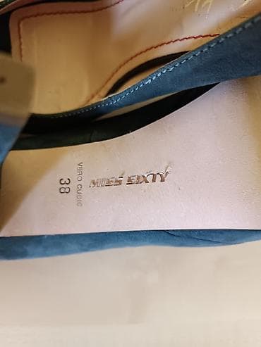 Elegantne Miss Sixty cipele sa visokom potpeticom. Izrađene su od na lalafo.rs — 4 Elegantne Miss Sixty cipele sa visokom potpeticom. Izrađene su od — 4