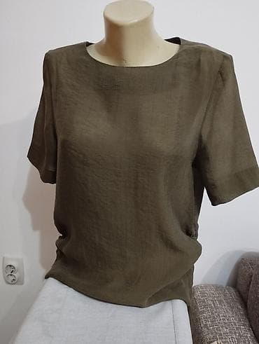 Women's Clothing: H&M maslinasto zelena bluza at lalafo.rs — 1 Women's Clothing: H&M maslinasto zelena bluza — 1