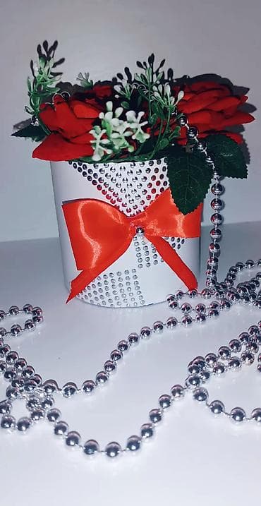 Dekorativna aranžerska saksija sa veštačkim ružama - Elegantna na lalafo.rs — 3 Dekorativna aranžerska saksija sa veštačkim ružama - Elegantna — 3