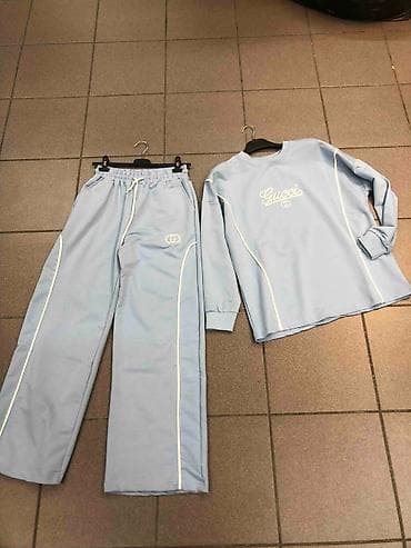S-XL Dukserica i donji deo trenerke – komplet, svetloplave boje. - na lalafo.rs — 3 S-XL Dukserica i donji deo trenerke – komplet, svetloplave boje. - — 3