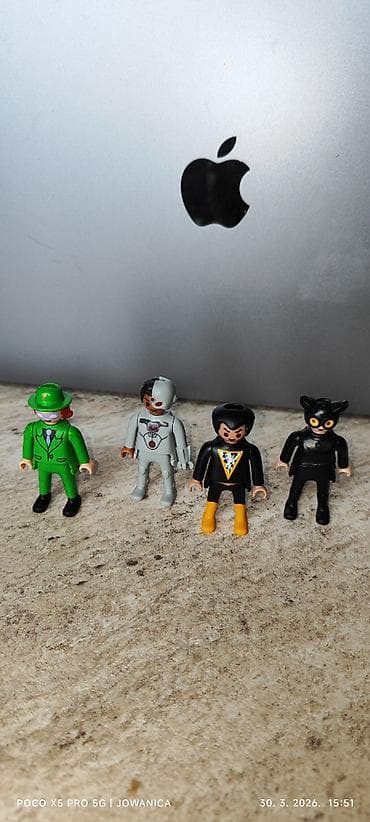 Figurice za decu: У понуди су популарни јунаци и негативци из DC света: Supergirl na lalafo.rs — 4 Figurice za decu: У понуди су популарни јунаци и негативци из DC света: Supergirl — 4