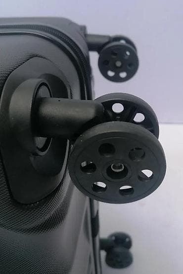 Travel suitcases and bags: Tvrdi kofer na točkiće – kabinski format - Materijal: čvrsta at lalafo.rs — 2 Travel suitcases and bags: Tvrdi kofer na točkiće – kabinski format - Materijal: čvrsta — 2