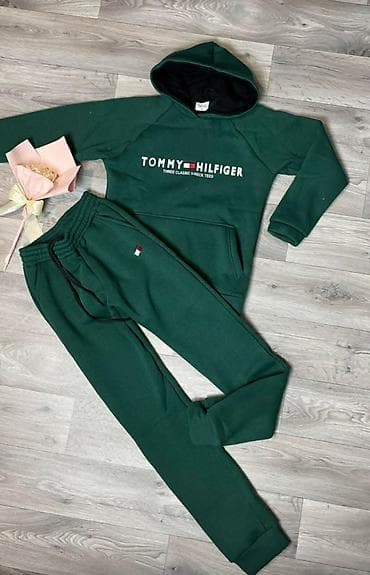 EXTRA ženske trenerke iz Turske deblji materijal S,M,L,XL,XXL na lalafo.rs EXTRA ženske trenerke iz Turske deblji materijal S,M,L,XL,XXL
