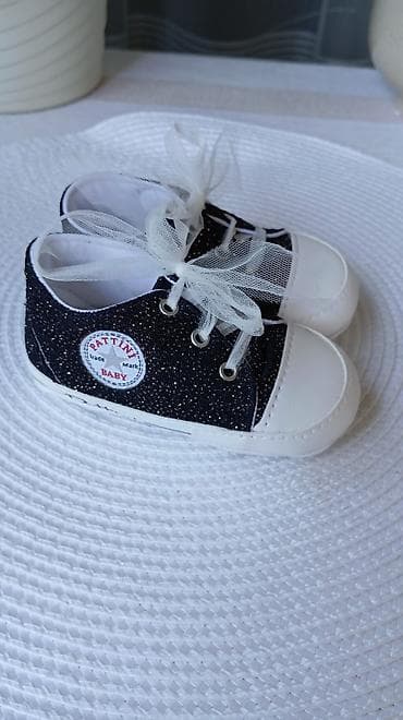 Nehodajuce patikice sa sljokicama za devojcice na lalafo.rs — 2 Nehodajuce patikice sa sljokicama za devojcice — 2