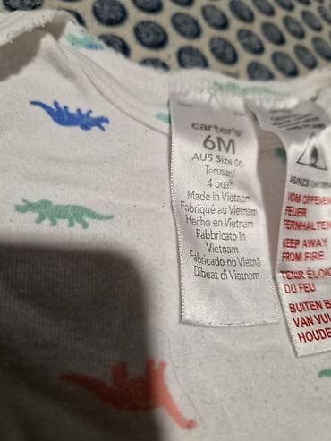 Cena-moze dogovorDečiji džemper-jaknica sa rajsferšlusom - Brend na lalafo.rs — 4 Cena-moze dogovorDečiji džemper-jaknica sa rajsferšlusom - Brend — 4