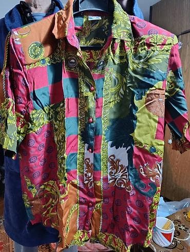 DVE KOŠULJE 1) Šarena košulja sa bogatim printom, patchwork sa na lalafo.rs — 1 DVE KOŠULJE 1) Šarena košulja sa bogatim printom, patchwork sa — 1