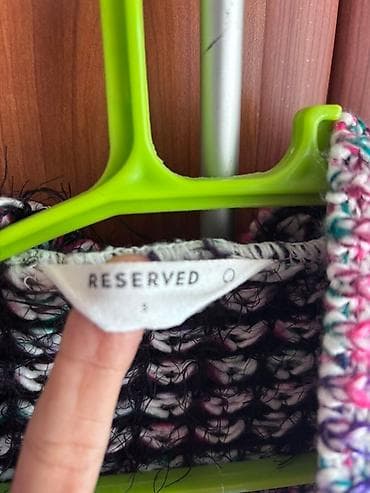 pantalone butiku ali: Predstavljamo ženski kardigan brenda Reserved, izrađen u kombinaciji na lalafo.rs — 3 pantalone butiku ali: Predstavljamo ženski kardigan brenda Reserved, izrađen u kombinaciji — 3