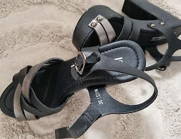 Obuvene 2x omasen br jako kvalitetne stanje 10/10 br 36 na lalafo.rs — 3 Obuvene 2x omasen br jako kvalitetne stanje 10/10 br 36 — 3