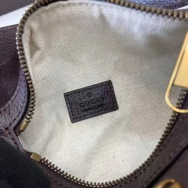 Gucci torba – mini barrel/duffle model od tamno braon brušene kože na lalafo.rs — 3 Gucci torba – mini barrel/duffle model od tamno braon brušene kože — 3