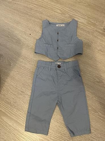 Dečiji svečani komplet (68 cm) – prsluk i pantalone - Veličina: 68 cm na lalafo.rs — 1 Dečiji svečani komplet (68 cm) – prsluk i pantalone - Veličina: 68 cm — 1