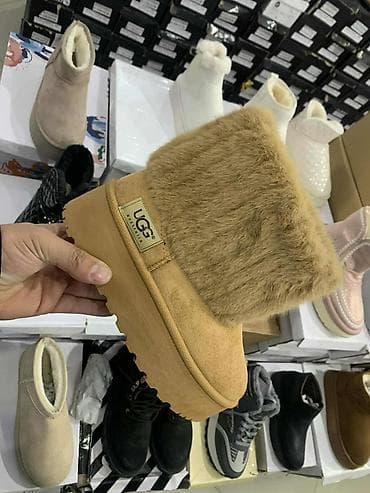 Ugg obuća bоја - Crna na lalafo.rs — 6 Ugg obuća bоја - Crna — 6