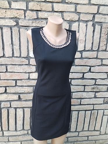 Elegantna crna haljina – veličina S, kao nova. - Kroj: pripijena at lalafo.rs — 3 Elegantna crna haljina – veličina S, kao nova. - Kroj: pripijena — 3