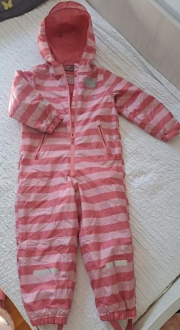 Dečiji zimski kombinezon sa kapuljačom - Uzrast/oznaka: na etiketi se na lalafo.rs — 1 Dečiji zimski kombinezon sa kapuljačom - Uzrast/oznaka: na etiketi se — 1