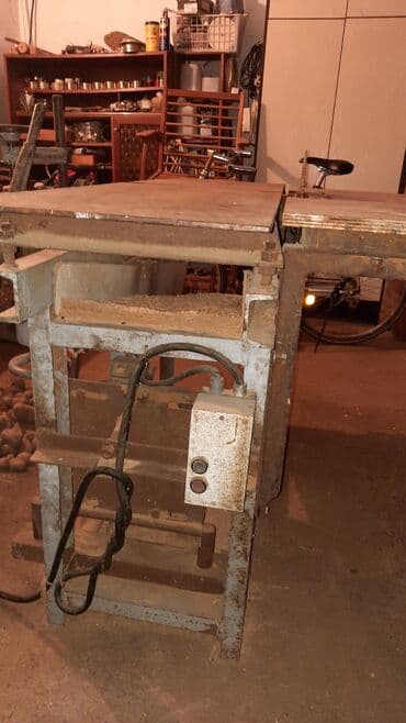 Hammers: Stolarska mašina – cirkular sa ravnalicom (kombinovani sto) - at lalafo.rs — 1 Hammers: Stolarska mašina – cirkular sa ravnalicom (kombinovani sto) - — 1