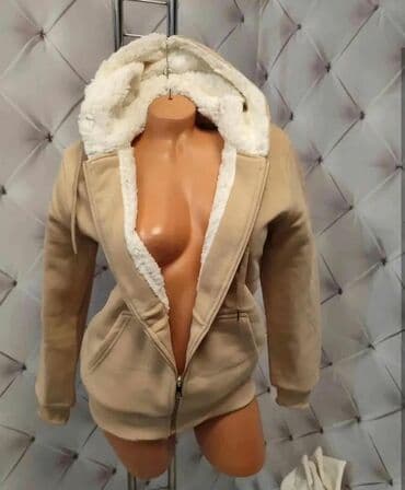 Ženska zimska dukserica sa rajsferšlusom i kapuljačom, postavljena na lalafo.rs Ženska zimska dukserica sa rajsferšlusom i kapuljačom, postavljena