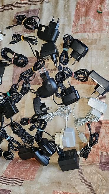 Punjac za stare models telefona, Nokia, Erikson, son I Erikson na lalafo.rs — 6 Punjac za stare models telefona, Nokia, Erikson, son I Erikson — 6