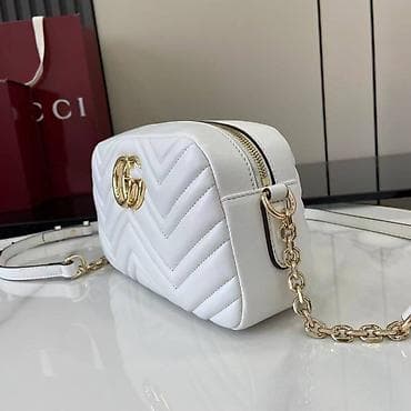 cista koza broj: Bela kožna torba preko ramena sa prepoznatljivim GG detaljem u zlatnom na lalafo.rs — 4 cista koza broj: Bela kožna torba preko ramena sa prepoznatljivim GG detaljem u zlatnom — 4