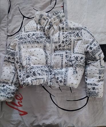 Puf jakna sa bandana printom - Model: kratka puf zenska jakna sa na lalafo.rs — 2 Puf jakna sa bandana printom - Model: kratka puf zenska jakna sa — 2