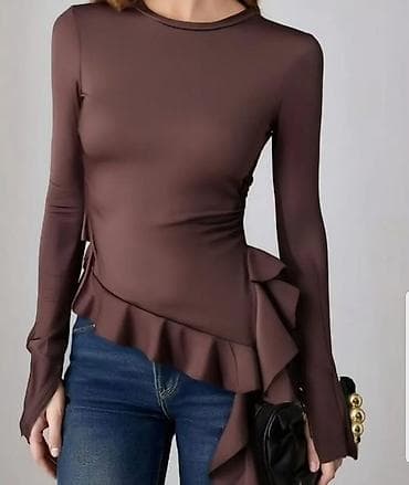 Bluza sa rasecenim rukavima i dugim karnerom.Sa elastinom. Bez,puder na lalafo.rs Bluza sa rasecenim rukavima i dugim karnerom.Sa elastinom. Bez,puder